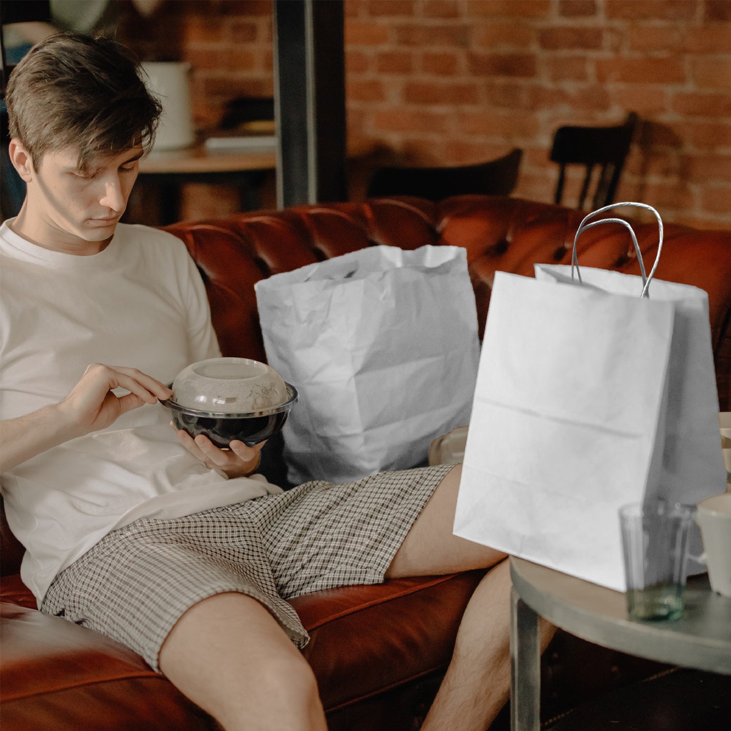 200 Pcs, Dumbo,  15x10.5x16.5 inches, White Paper Bags, with Twisted Handle